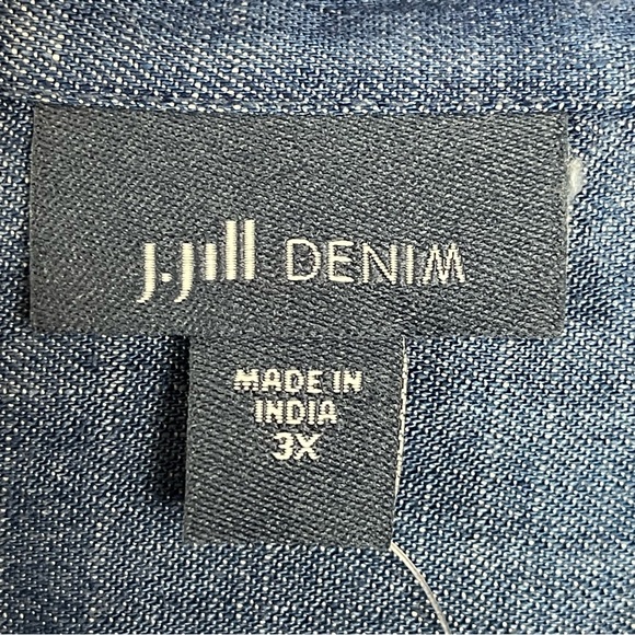 Blue Floral Embroidered Button-Up Shirt, 3X - Picture 4 of 15